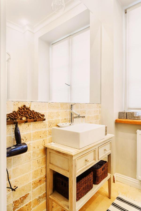 Apartmán Designer Flat In The Heart Of Old Town Varšava Exteriér fotografie